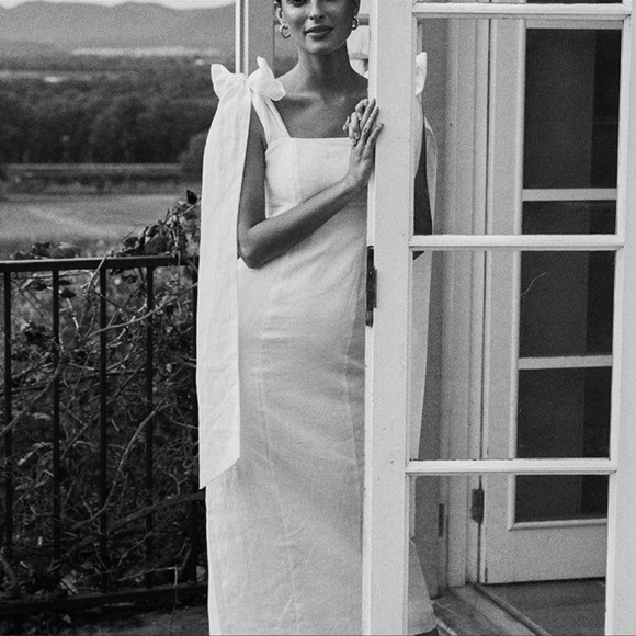 DISSH Aisle White Linen Midi Bow Dress, size 4 - Picture 2 of 4